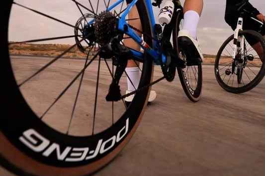 What are Carbon Spokes? Is a Carbon Spoke wheel worth buying?